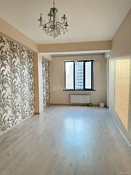Satılır 2 otaqlı mənzil 65 m²