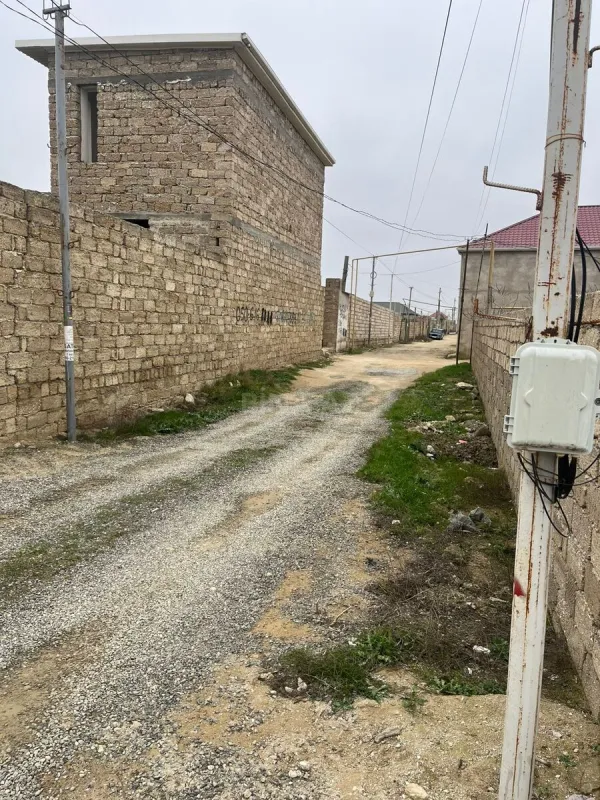 Satılır torpaq sahəsi 12 m²