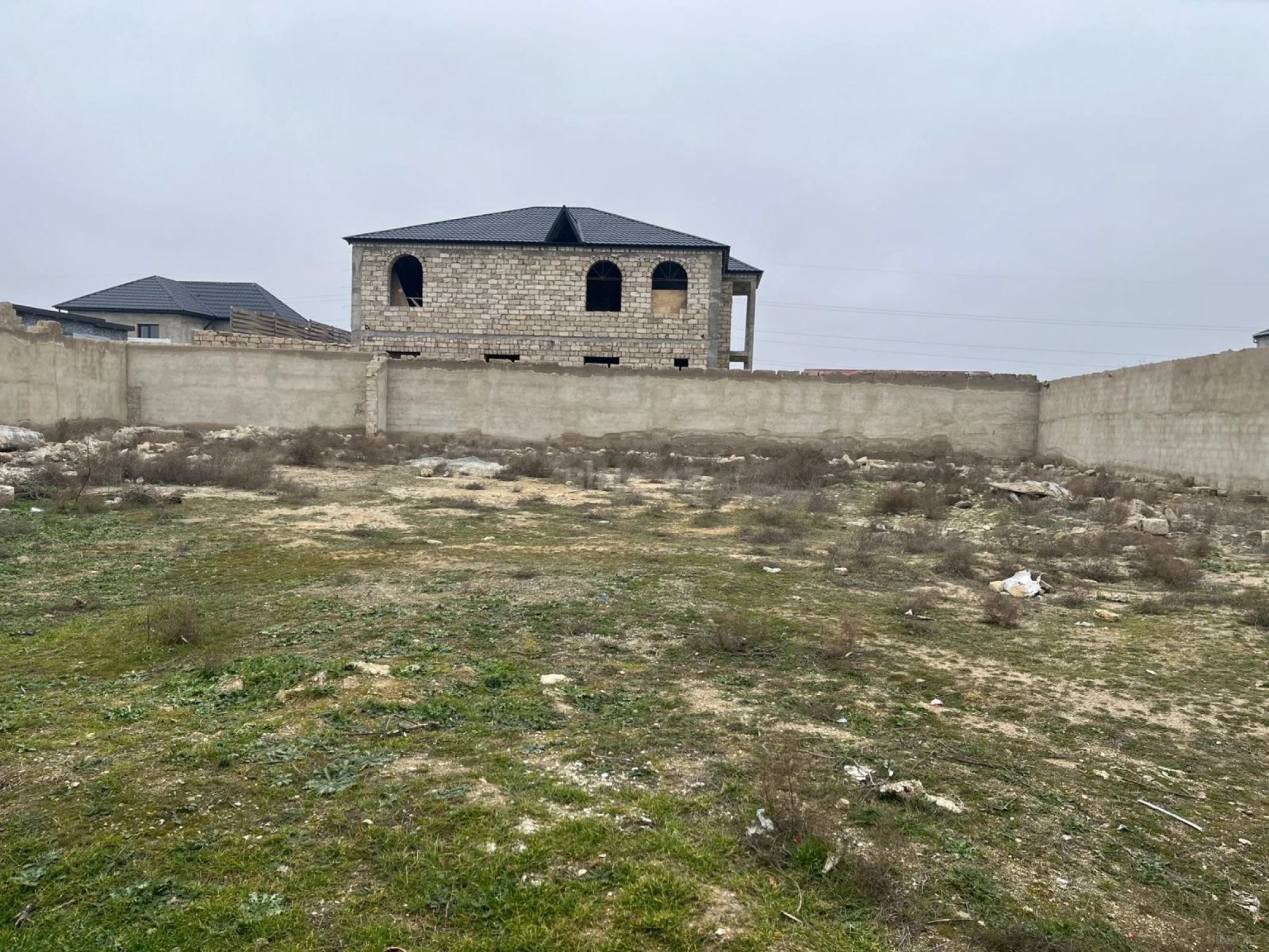 Satılır torpaq sahəsi 12 m²