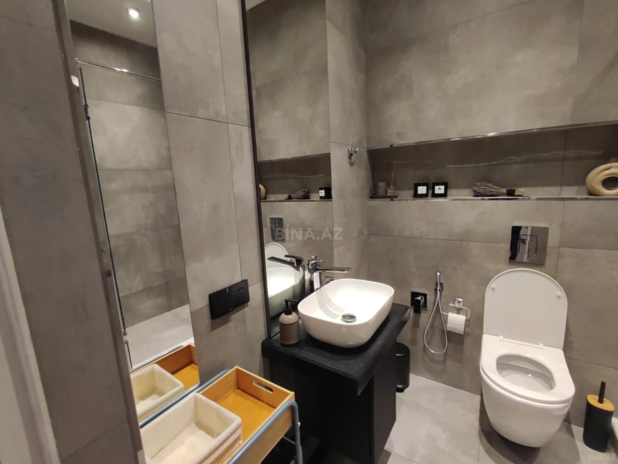 Kirayə verilir 3 otaqlı mənzil 115 m²