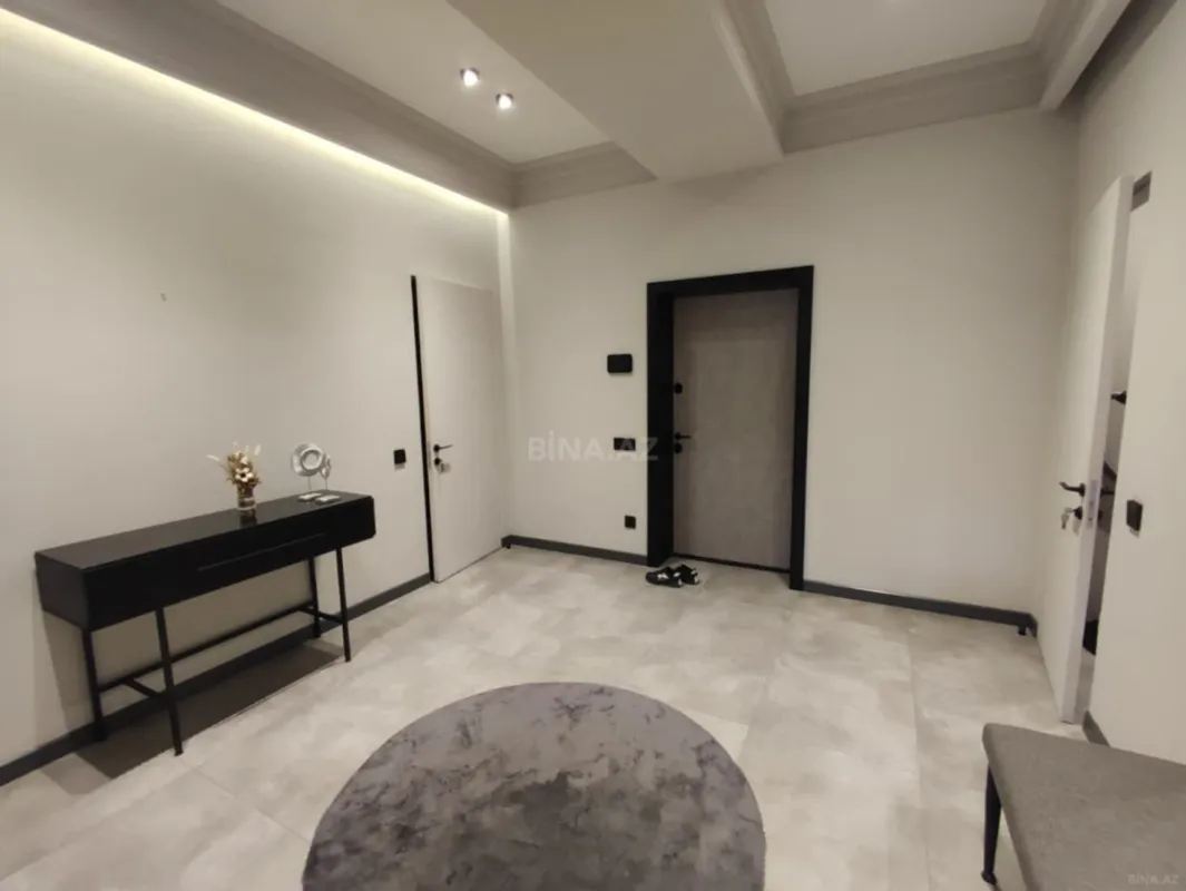 Kirayə verilir 3 otaqlı mənzil 115 m²