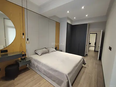 Kirayə verilir 3 otaqlı mənzil 115 m²