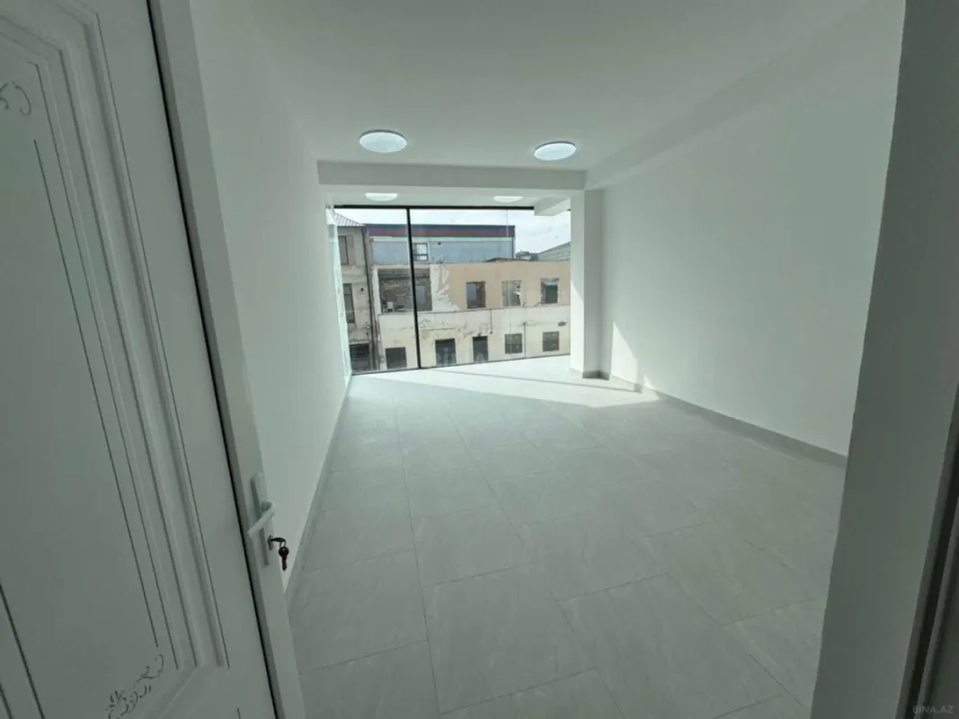 Kirayə verilir obyekt 350 m²