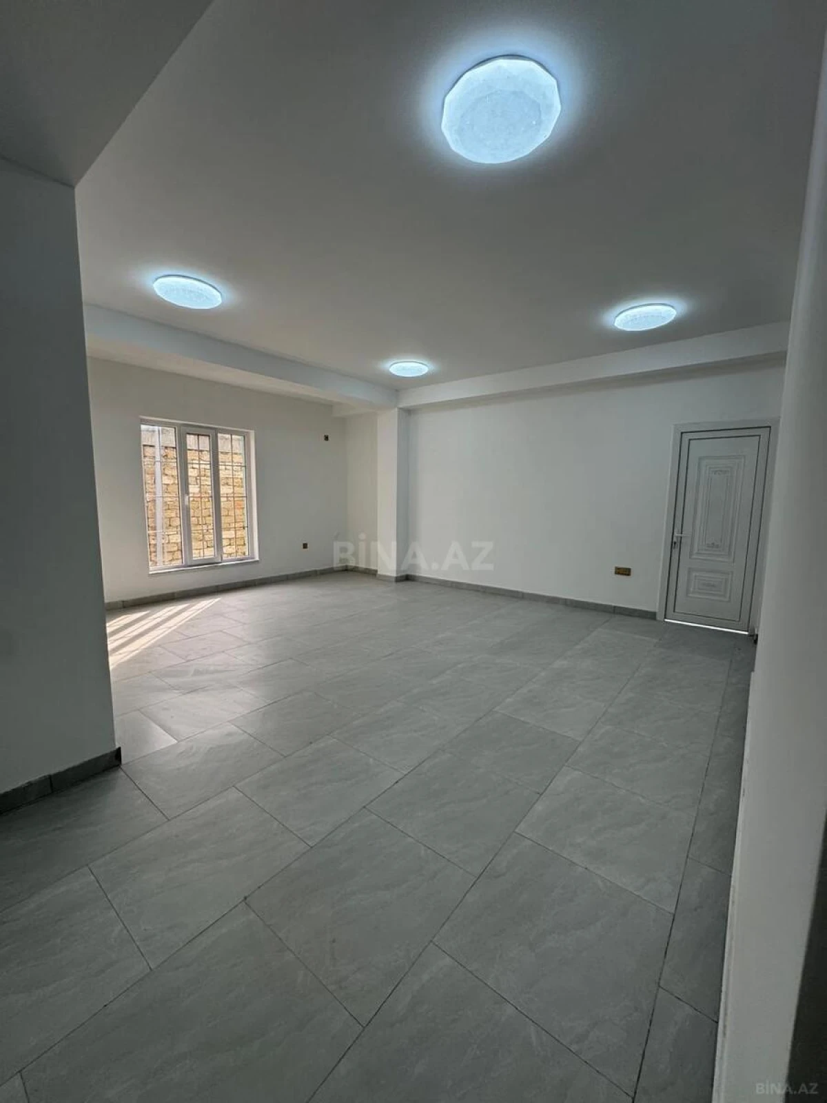 Kirayə verilir obyekt 350 m²