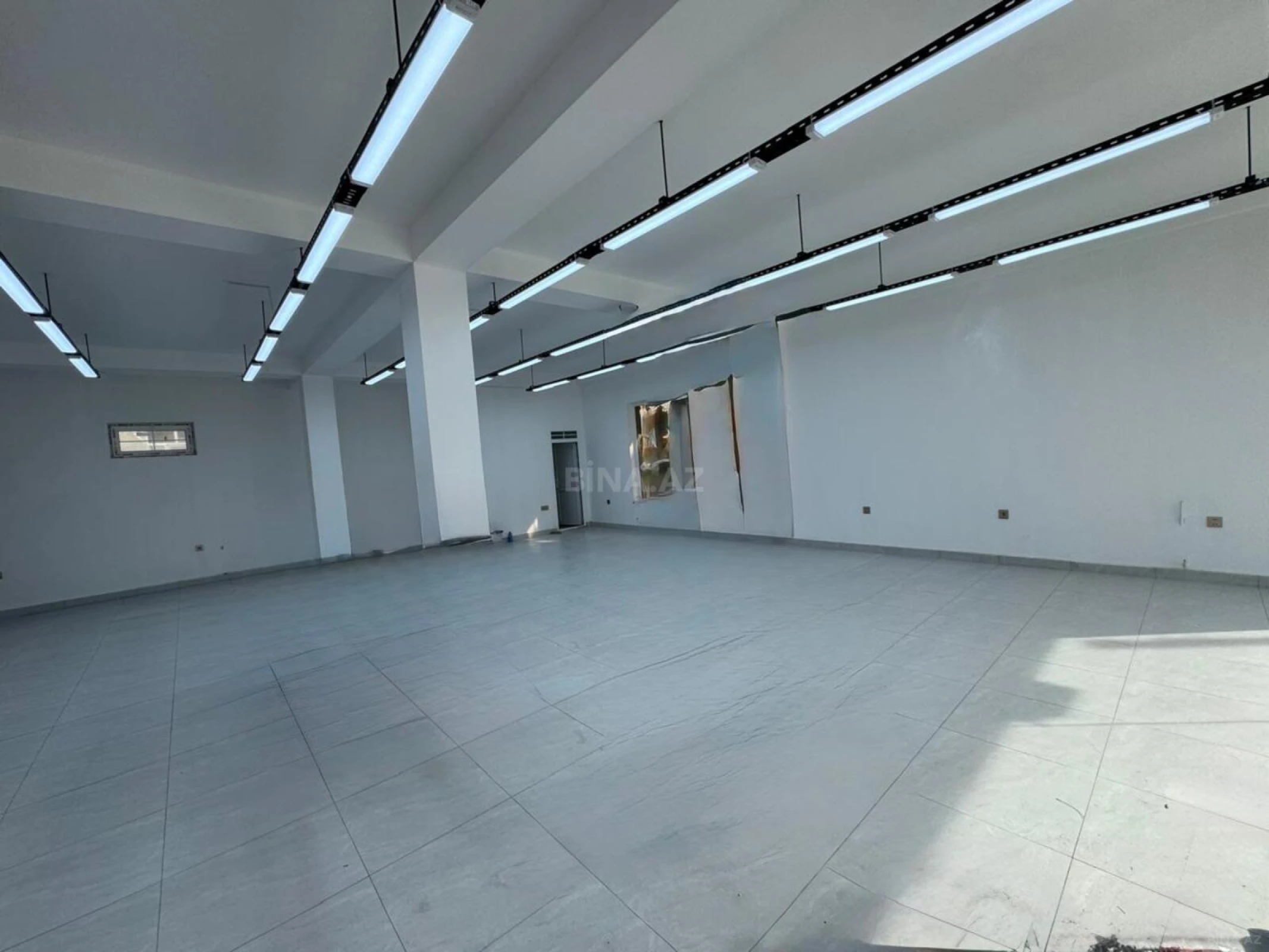 Kirayə verilir obyekt 350 m²