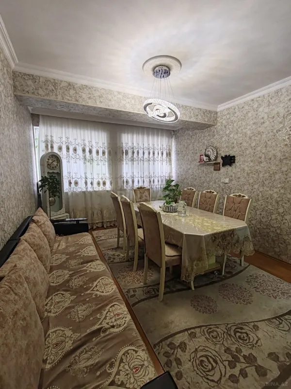 Satılır 2 otaqlı mənzil 85 m²