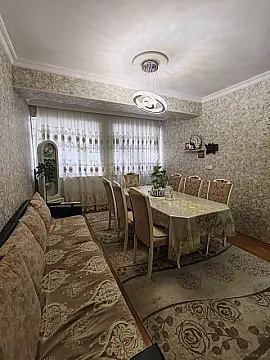 Satılır 2 otaqlı mənzil 85 m²