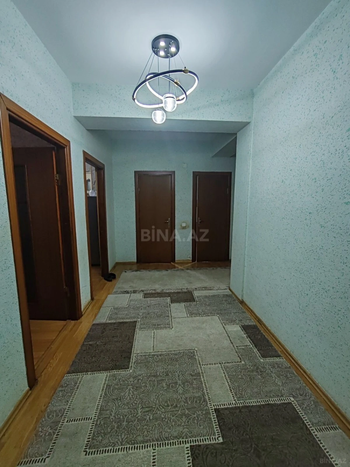 Satılır 2 otaqlı mənzil 85 m²