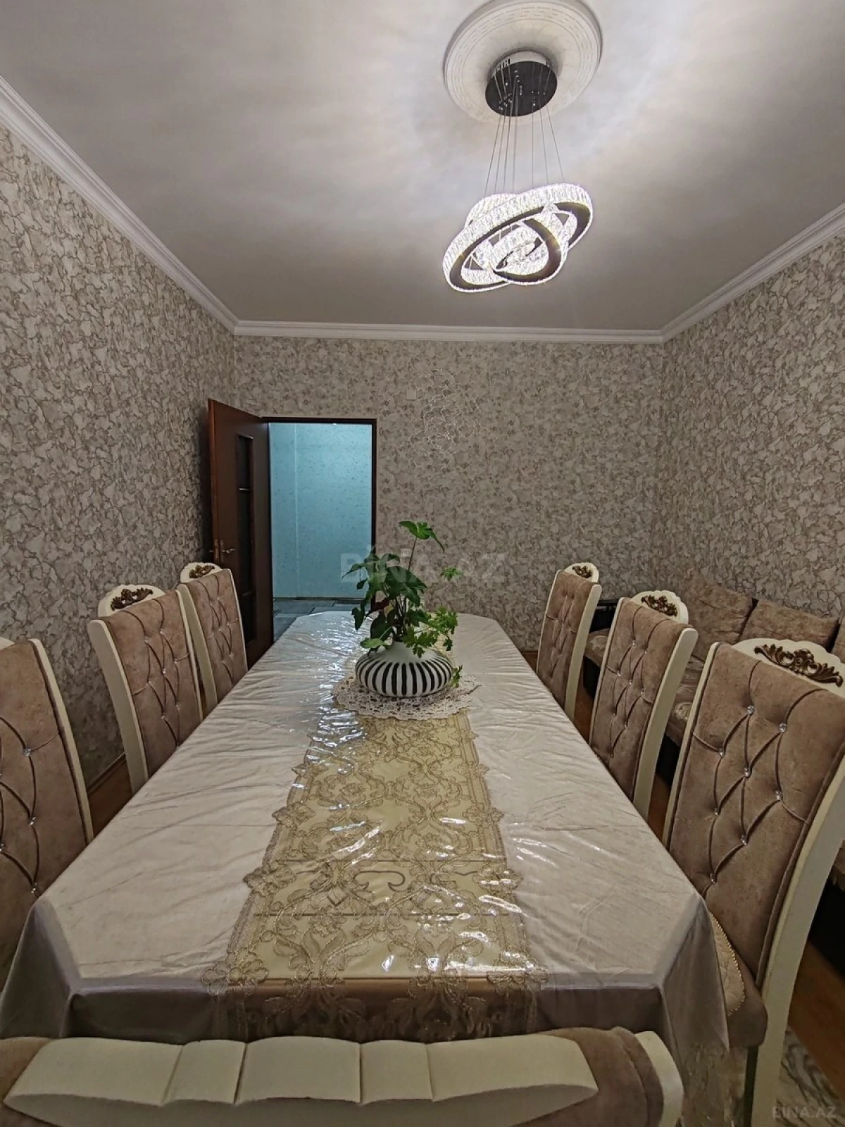 Satılır 2 otaqlı mənzil 85 m²