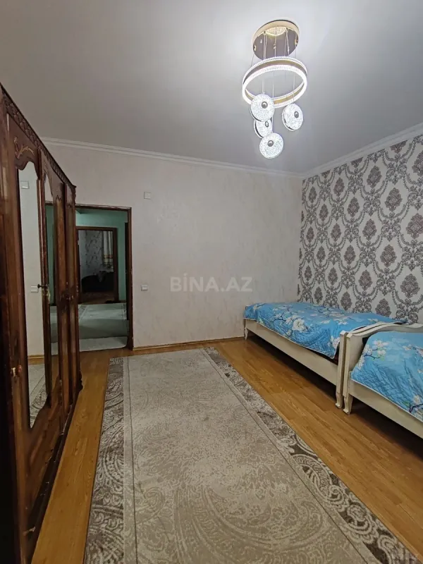 Satılır 2 otaqlı mənzil 85 m²