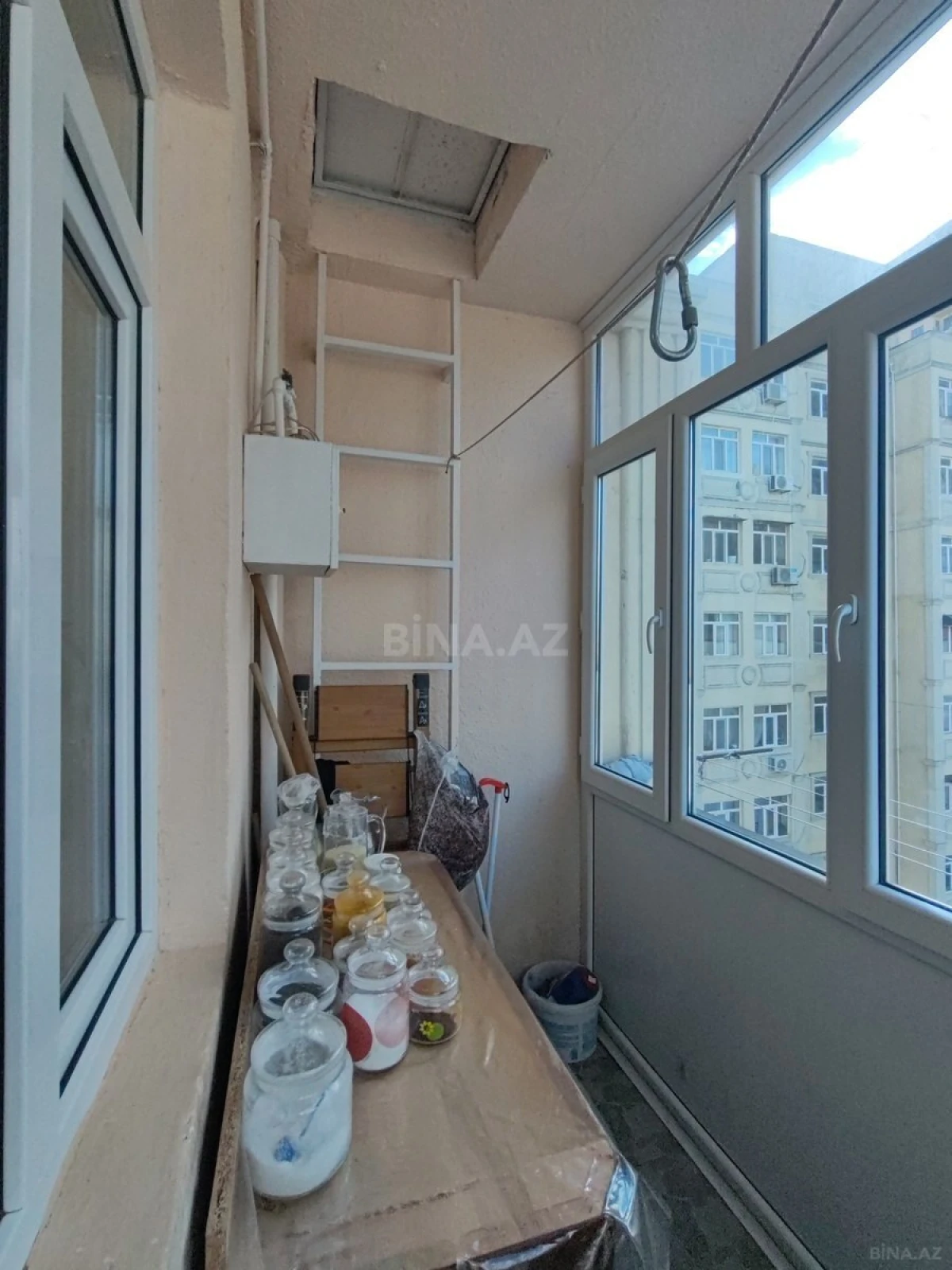 Satılır 2 otaqlı mənzil 85 m²