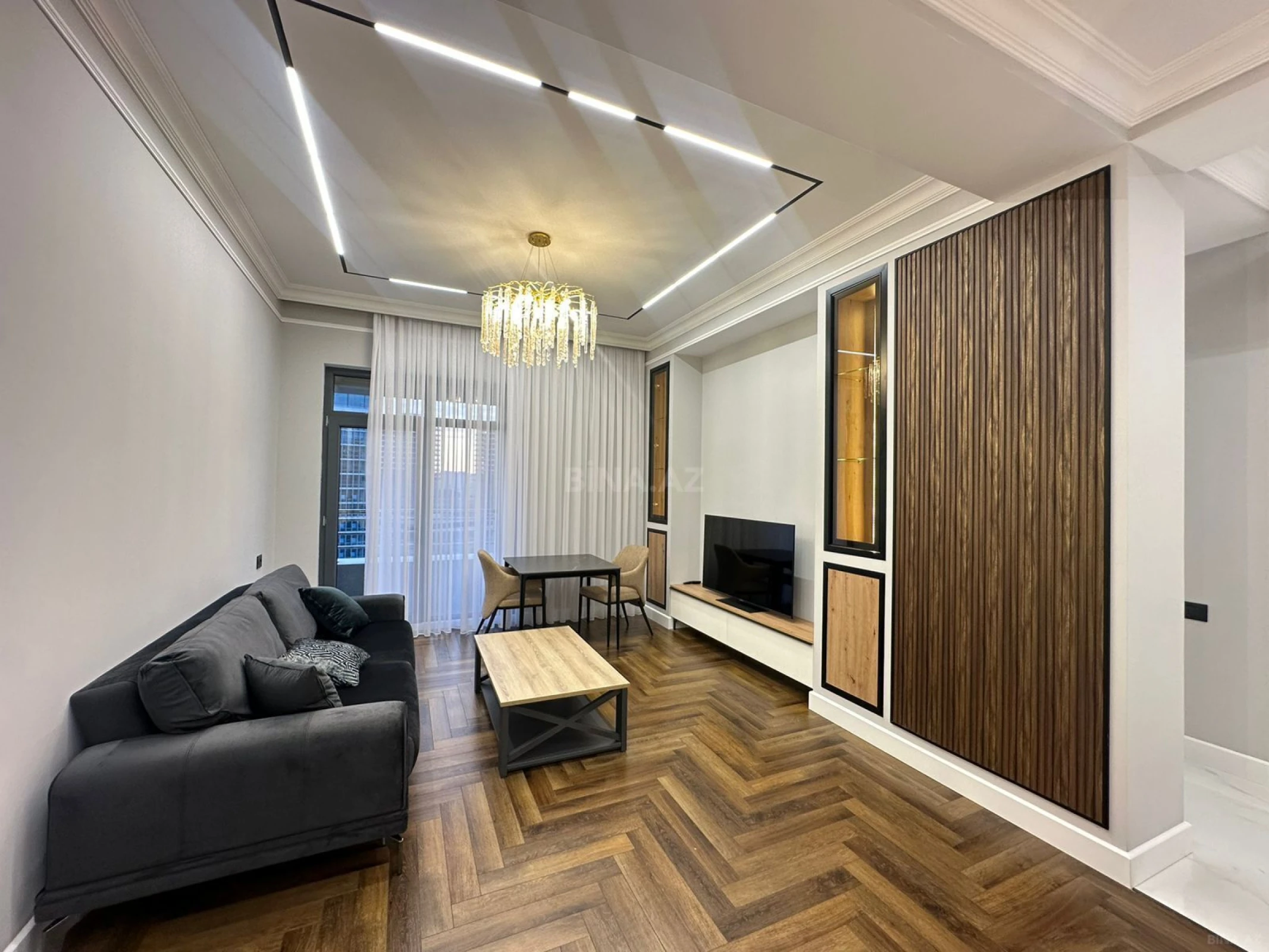 Kirayə verilir 2 otaqlı mənzil 65 m²