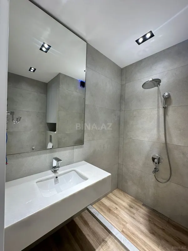 Kirayə verilir 2 otaqlı mənzil 65 m²