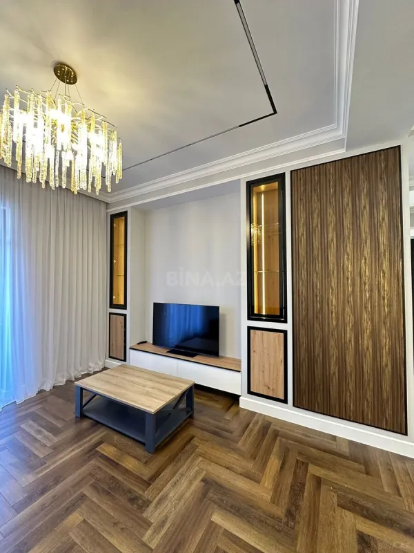 Kirayə verilir 2 otaqlı mənzil 65 m²