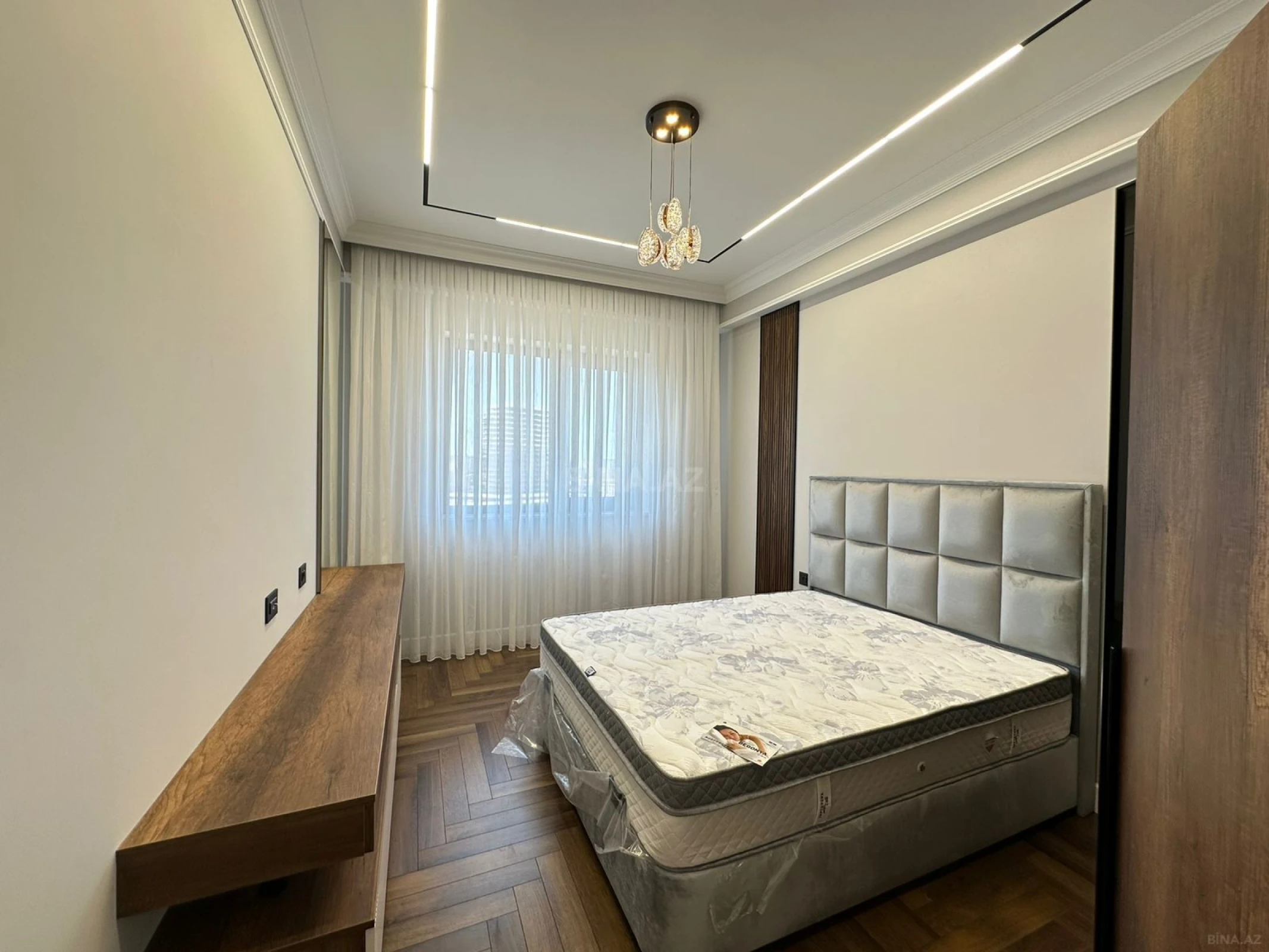 Kirayə verilir 2 otaqlı mənzil 65 m²