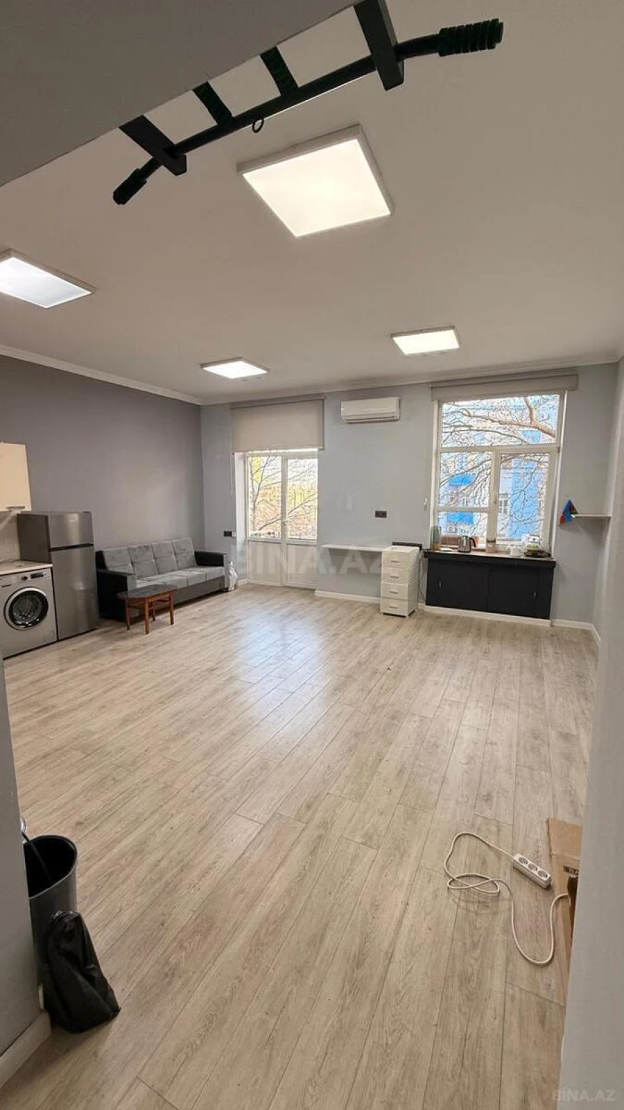 Satılır 1 otaqlı mənzil 45 m²