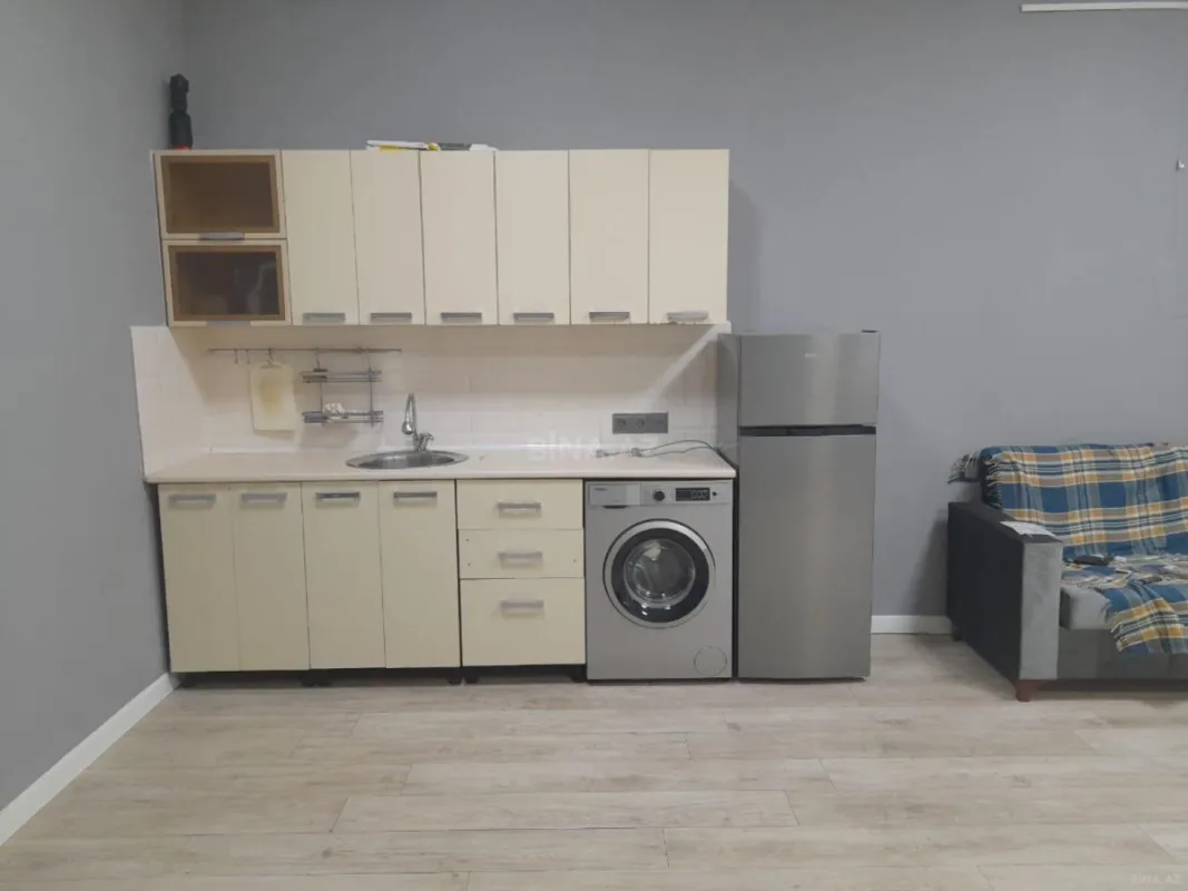 Satılır 1 otaqlı mənzil 45 m²