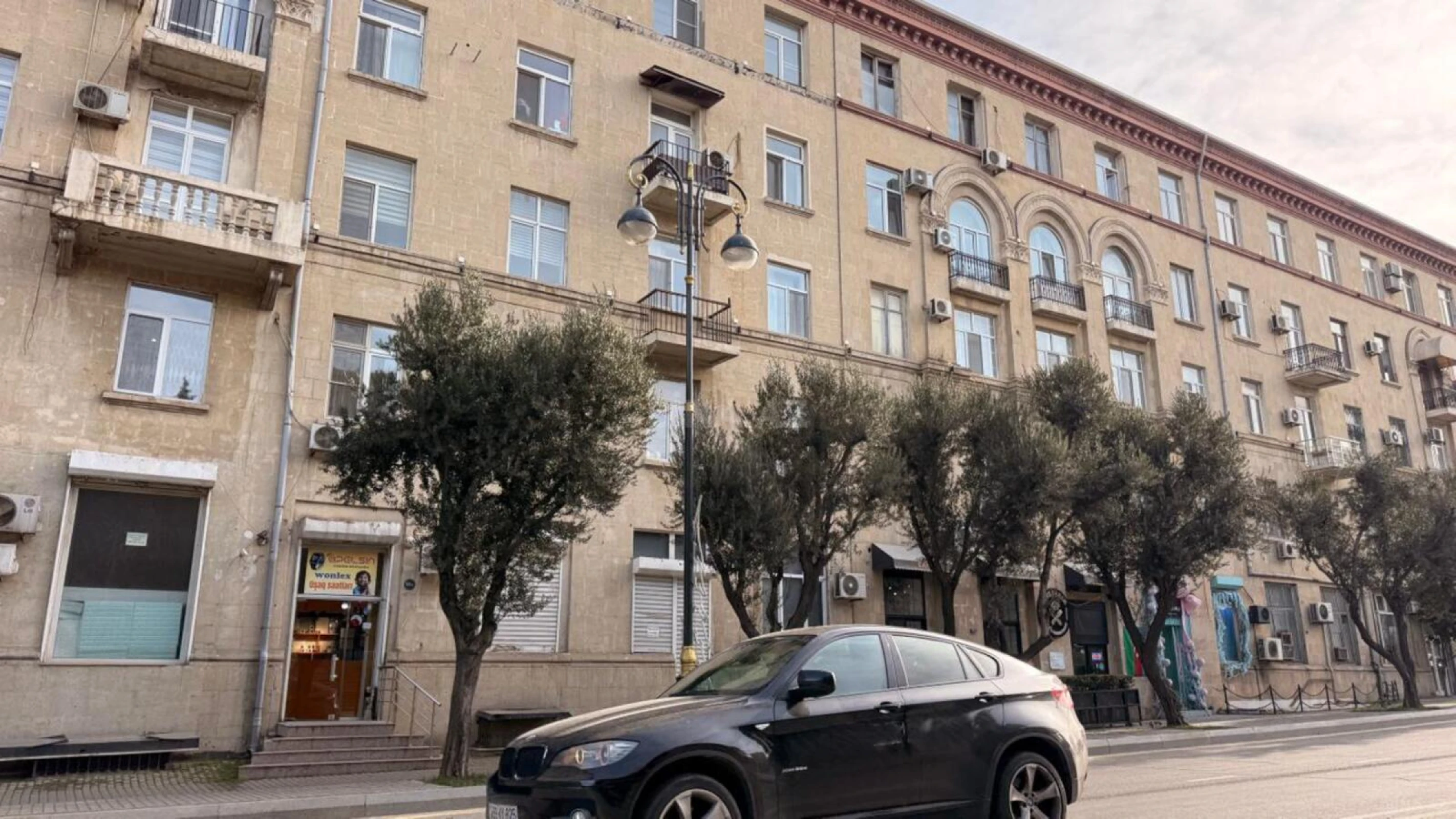 Satılır 1 otaqlı mənzil 45 m²