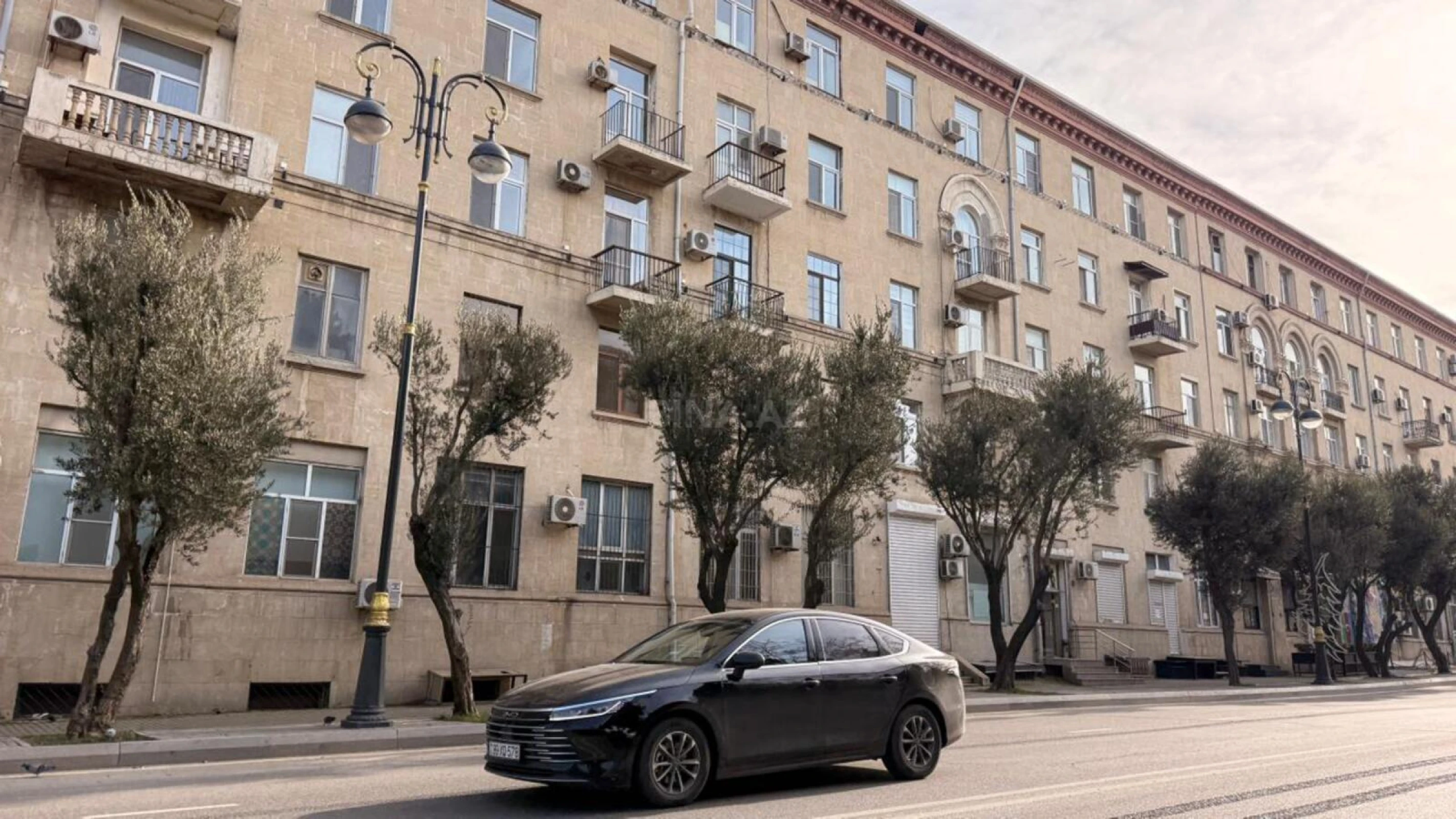 Satılır 1 otaqlı mənzil 45 m²