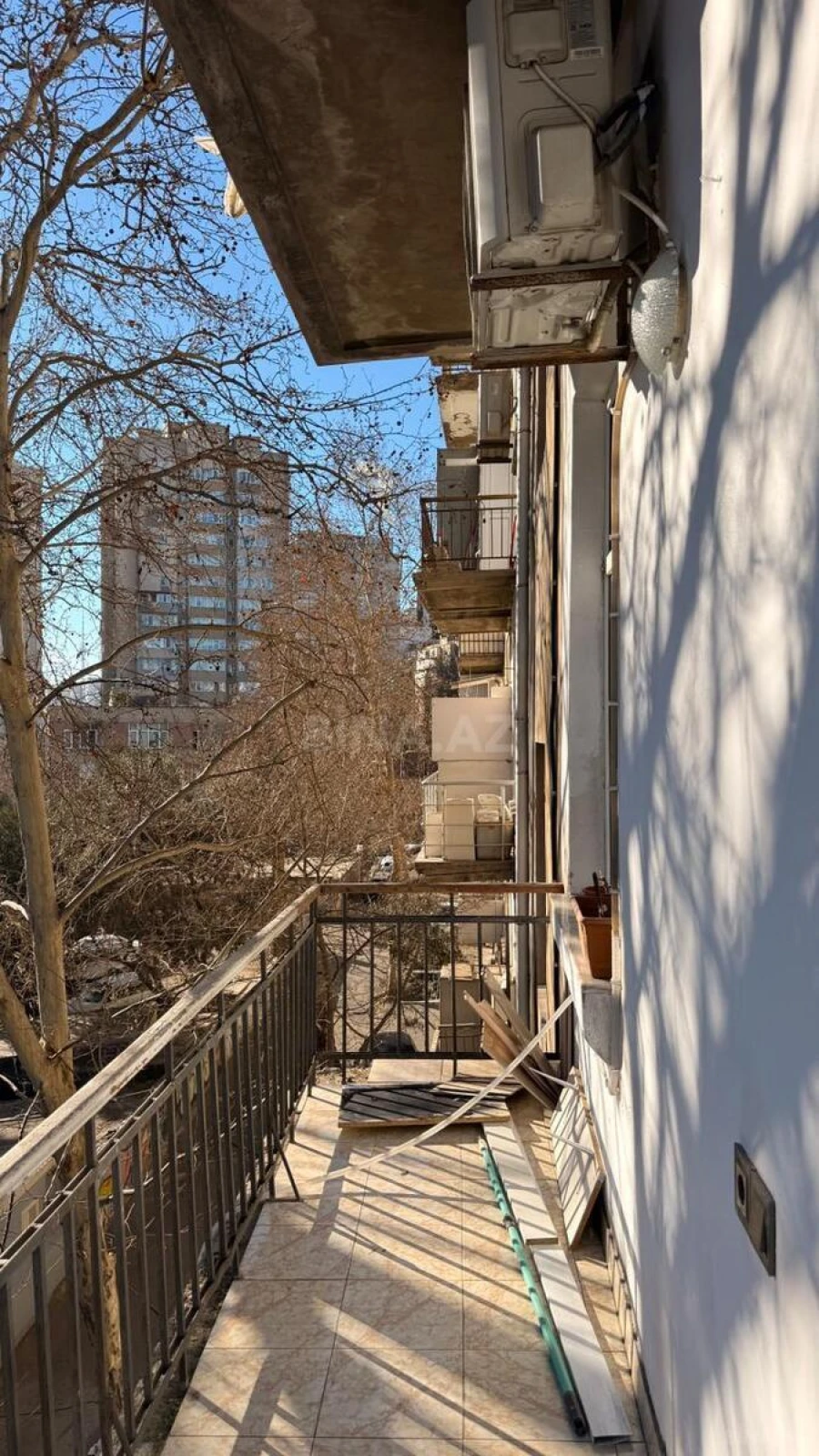 Satılır 1 otaqlı mənzil 45 m²