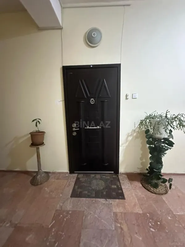 Satılır 3 otaqlı mənzil 105 m²