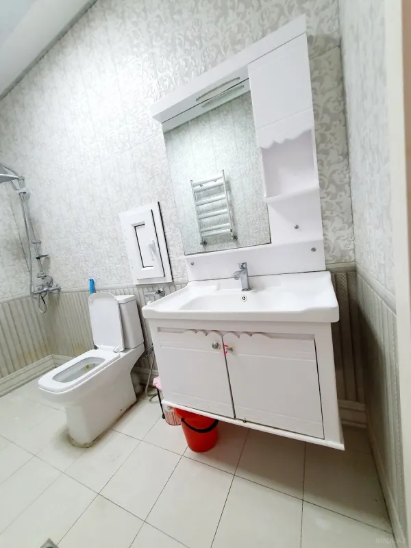 Kirayə verilir 2 otaqlı mənzil 55 m²