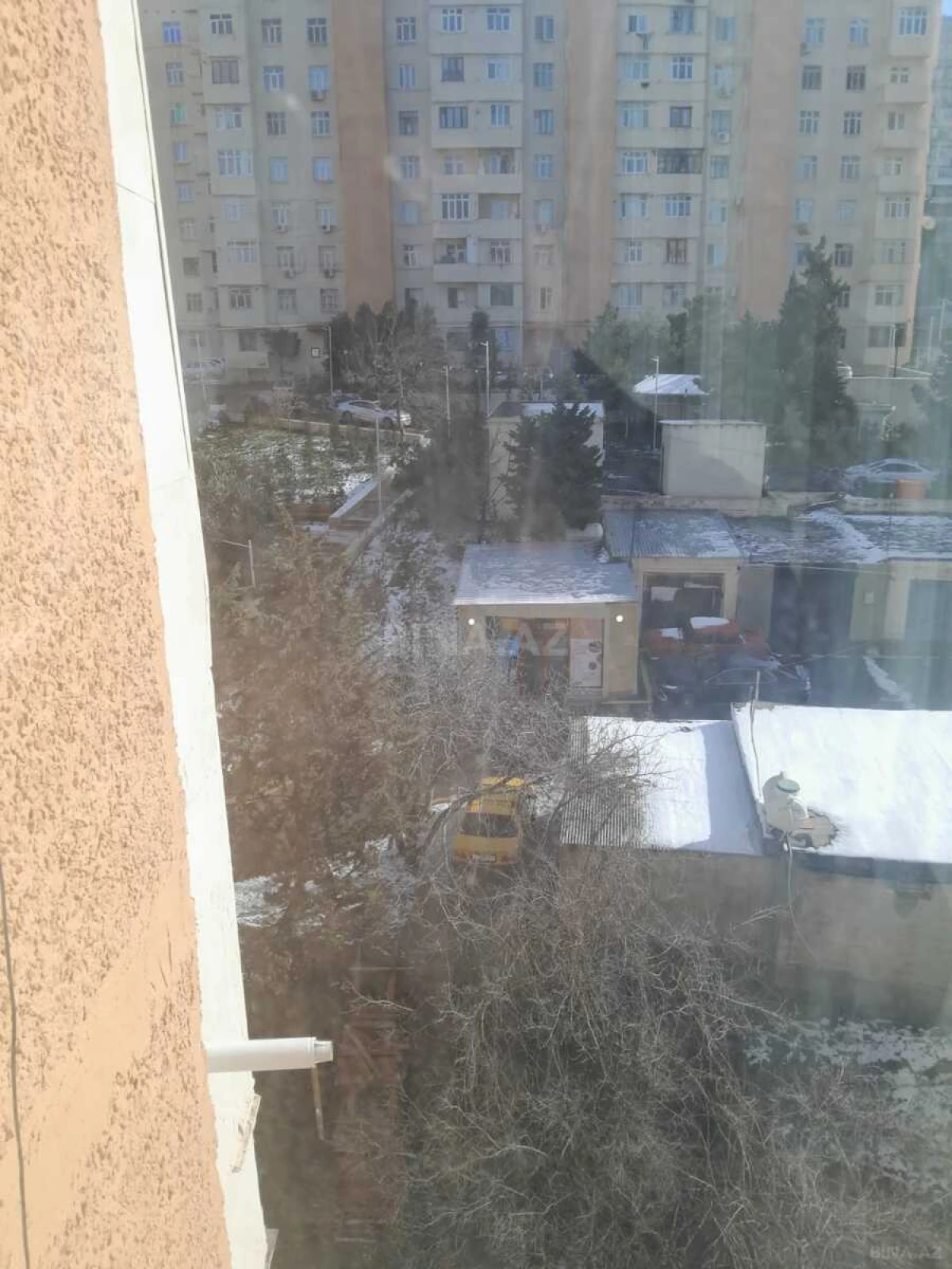 Satılır 2 otaqlı mənzil 71 m²