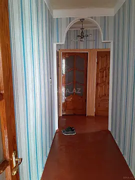 Satılır 2 otaqlı mənzil 71 m²