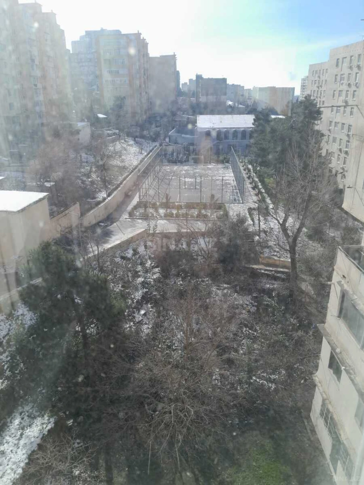 Satılır 2 otaqlı mənzil 71 m²