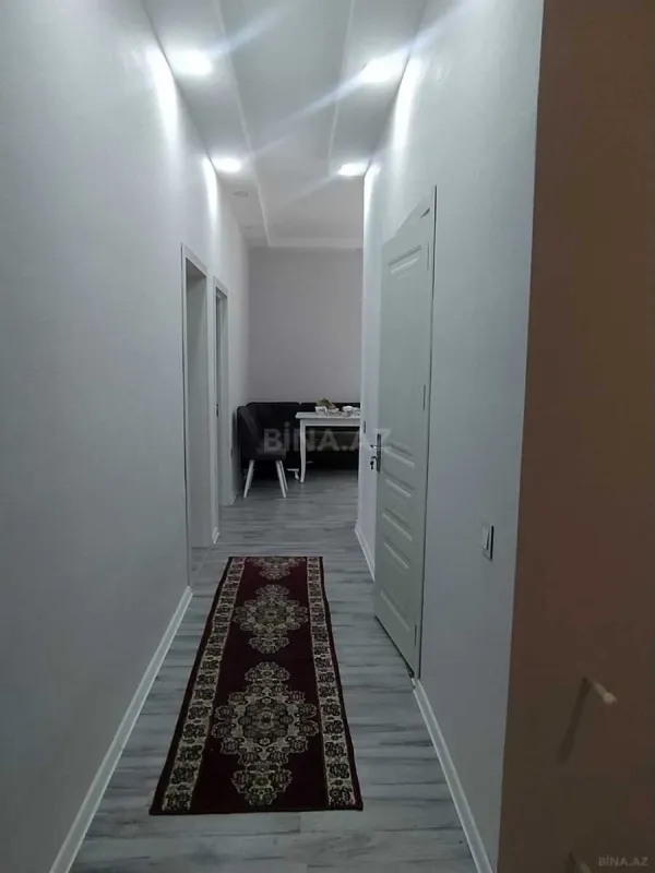 Kirayə verilir 2 otaqlı mənzil 60 m²