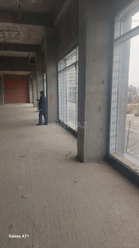 Kirayə verilir obyekt 760 m²