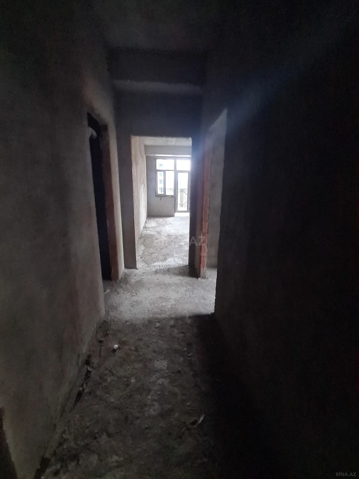 Satılır 3 otaqlı mənzil 90 m²