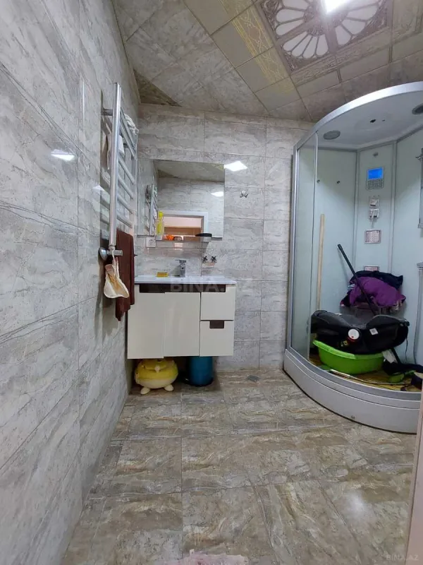 Satılır 3 otaqlı mənzil 113 m²