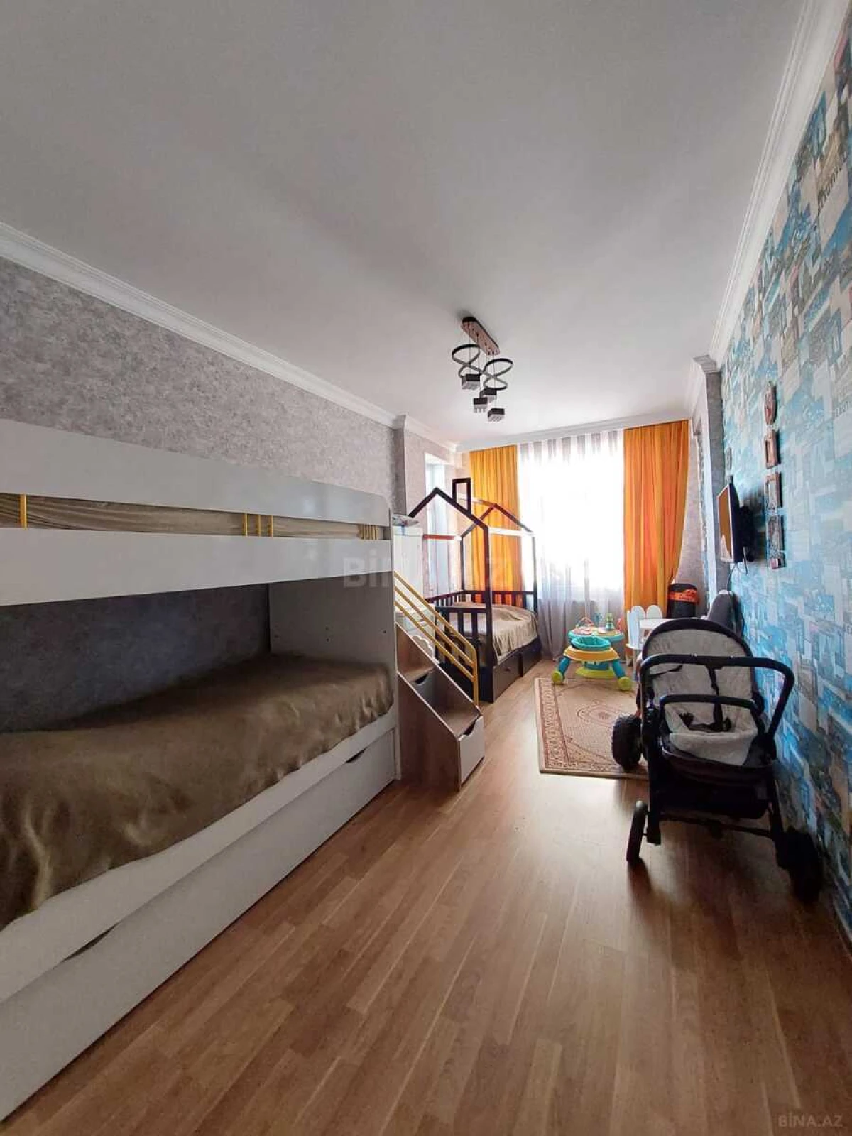Satılır 3 otaqlı mənzil 113 m²