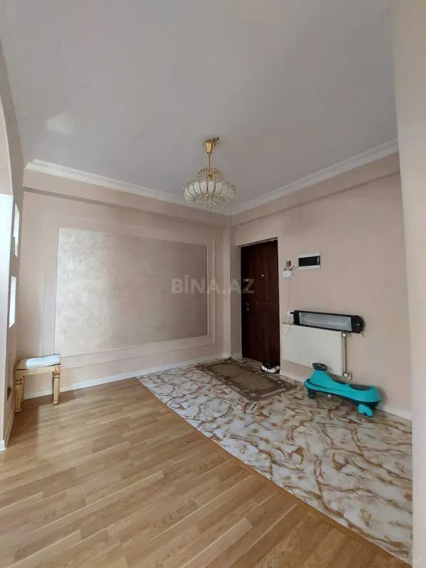 Satılır 3 otaqlı mənzil 113 m²