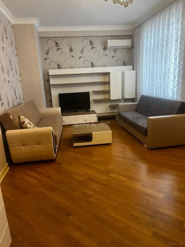 Kirayə verilir 3 otaqlı mənzil 125 m²