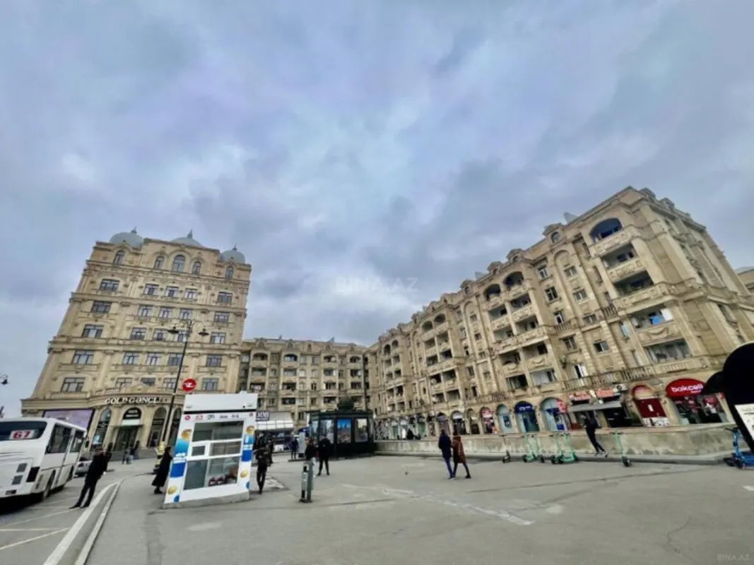 Satılır 2 otaqlı mənzil 60 m²
