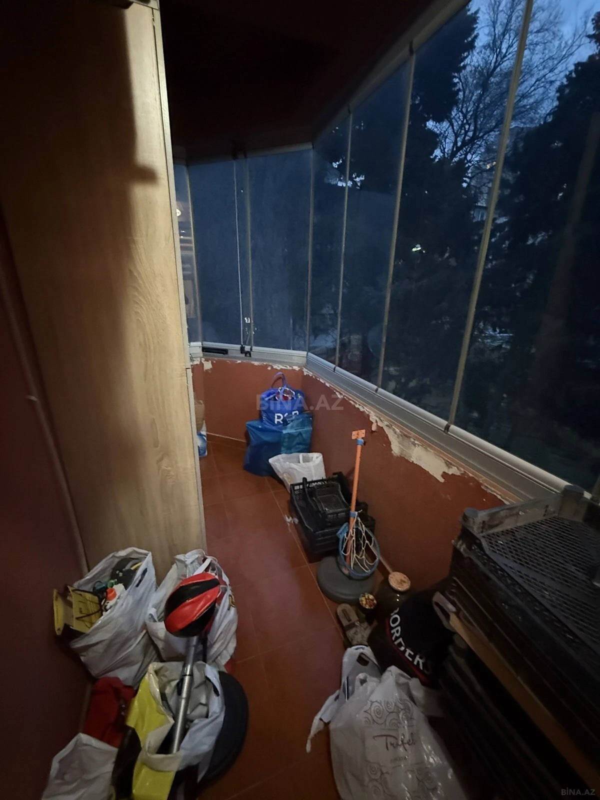 Satılır 3 otaqlı mənzil 122.1 m²