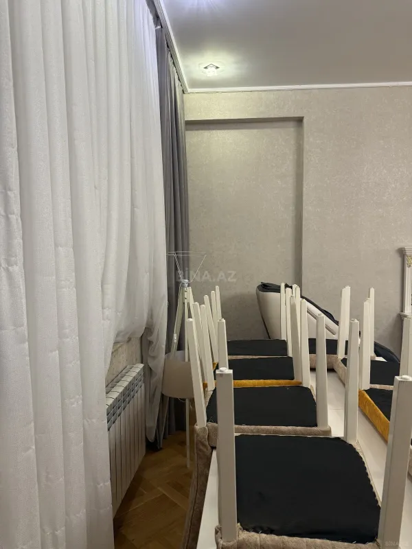 Satılır 3 otaqlı mənzil 122.1 m²