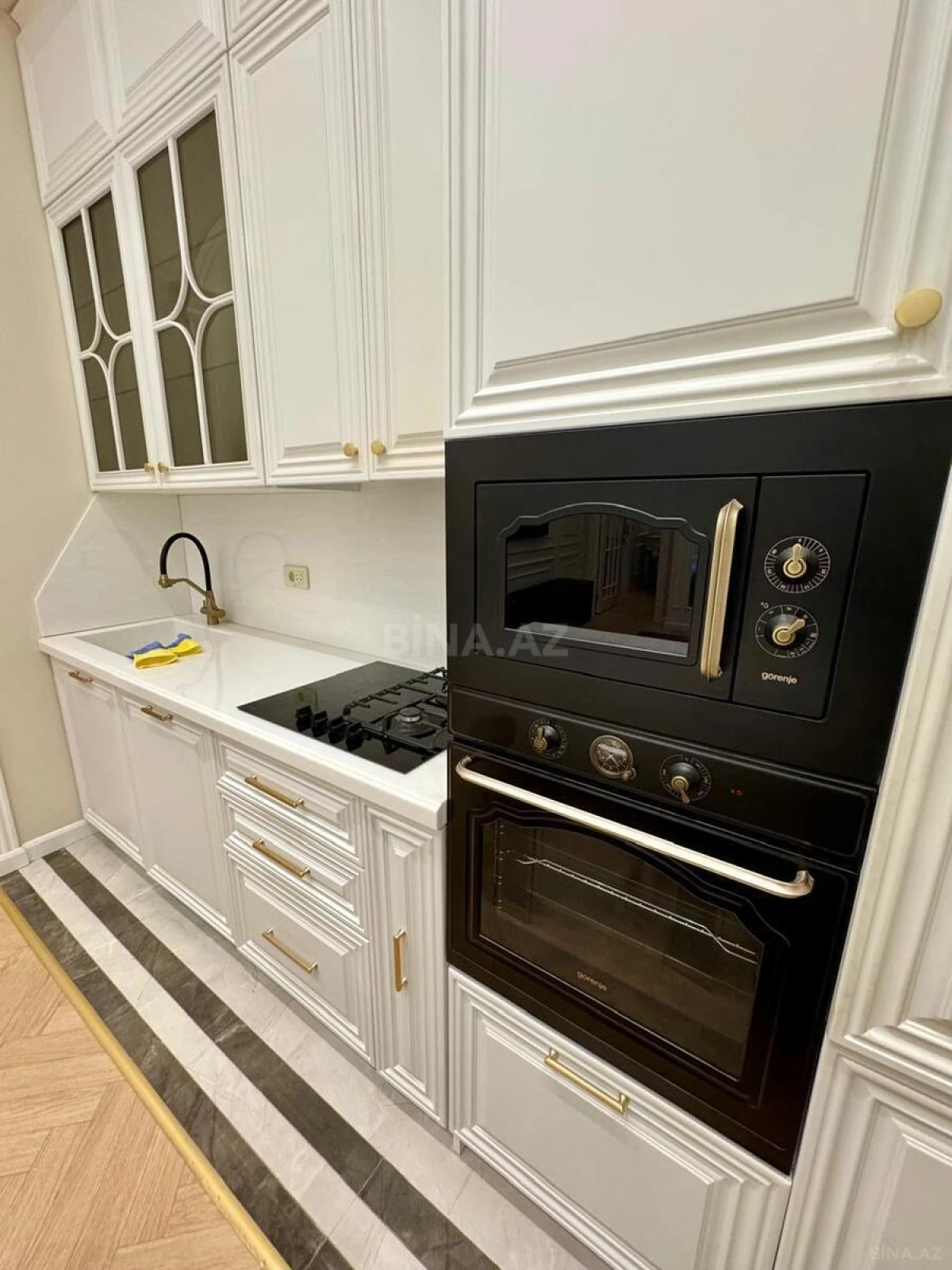 Kirayə verilir 2 otaqlı mənzil 65 m²