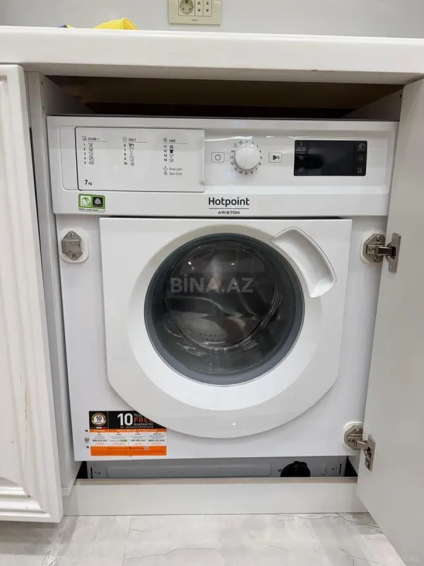 Kirayə verilir 2 otaqlı mənzil 65 m²