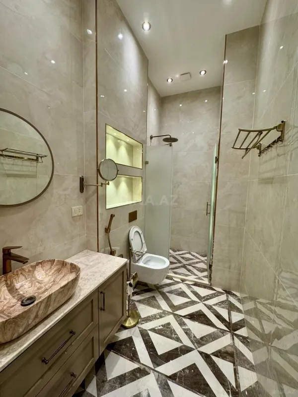 Kirayə verilir 2 otaqlı mənzil 65 m²