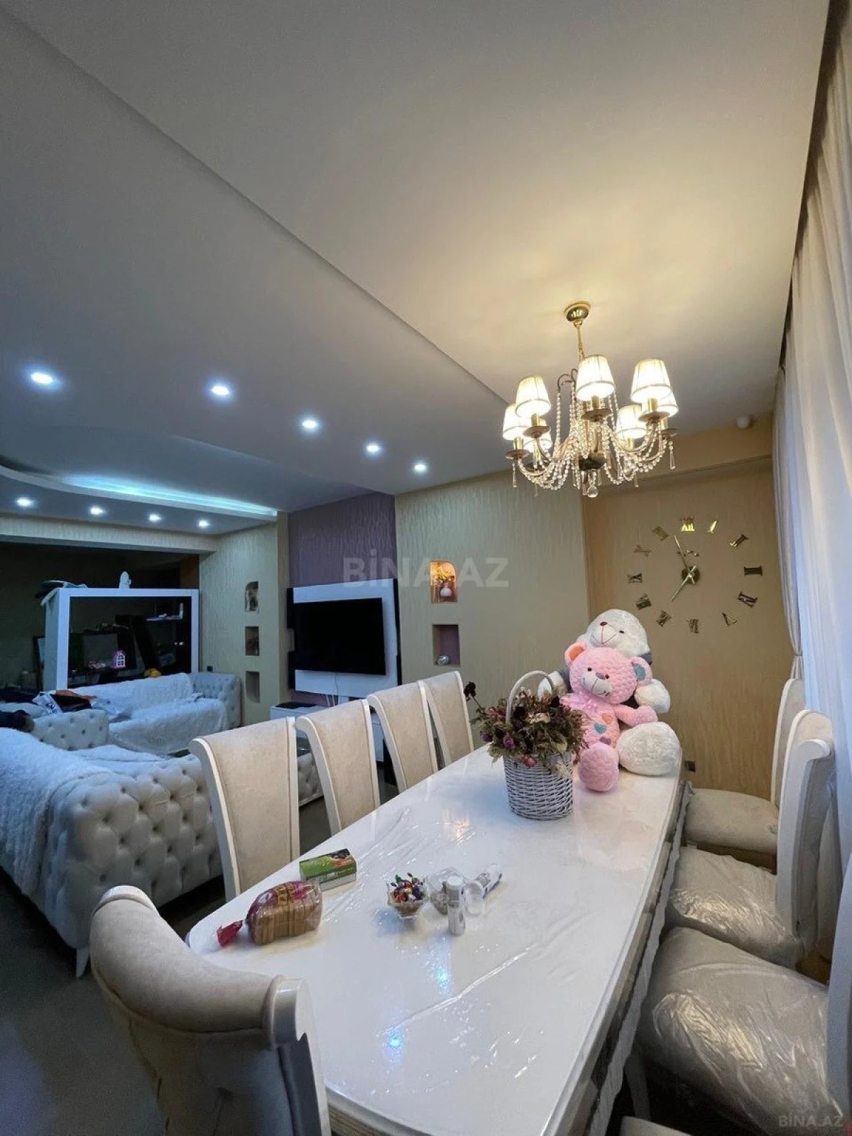 Kirayə verilir 3 otaqlı mənzil 100 m²