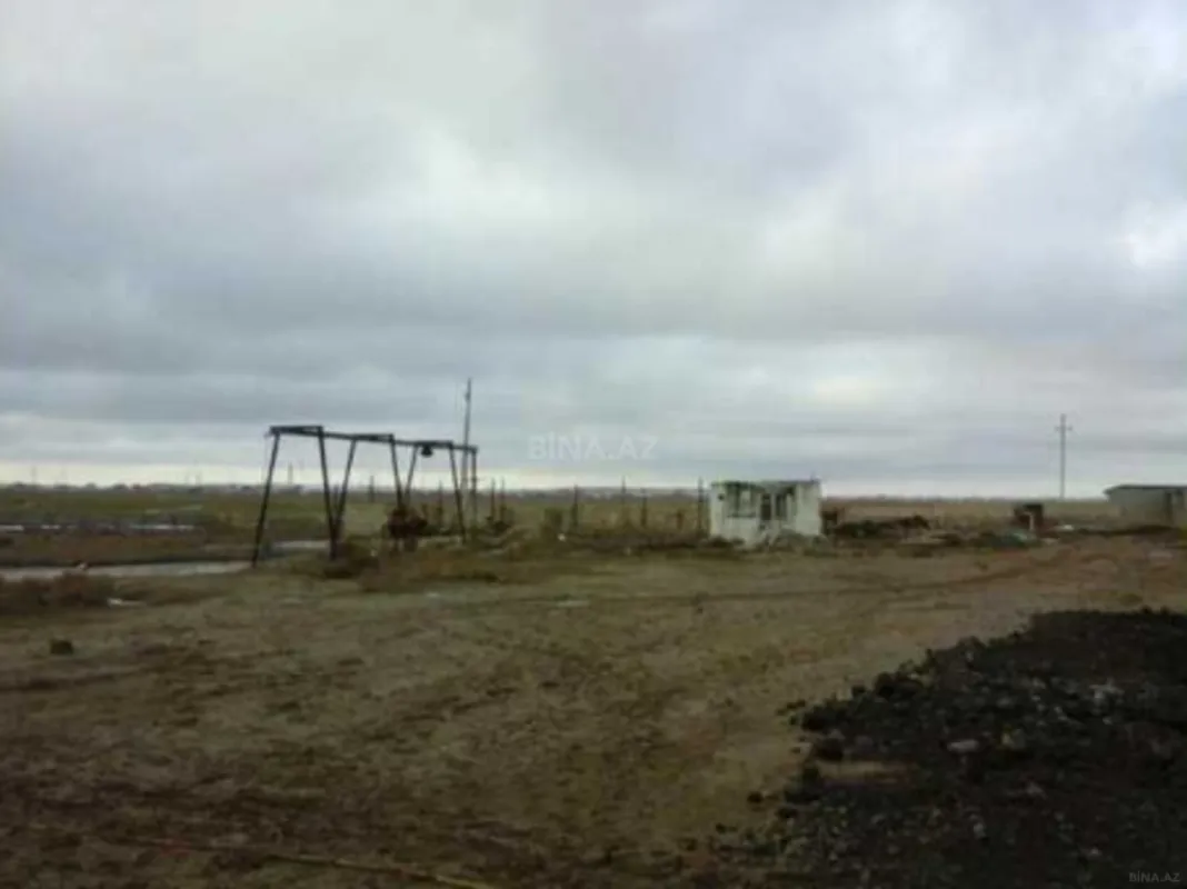 Satılır obyekt 135 m²