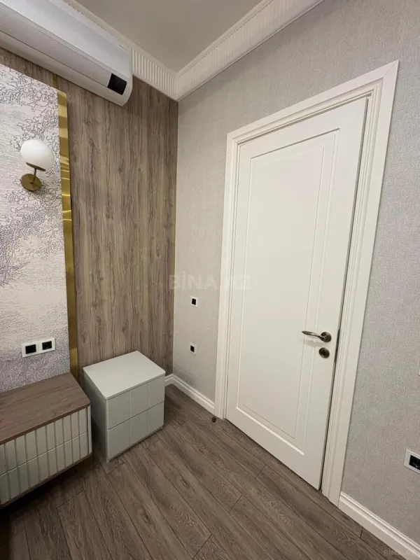 Kirayə verilir 3 otaqlı mənzil 120 m²