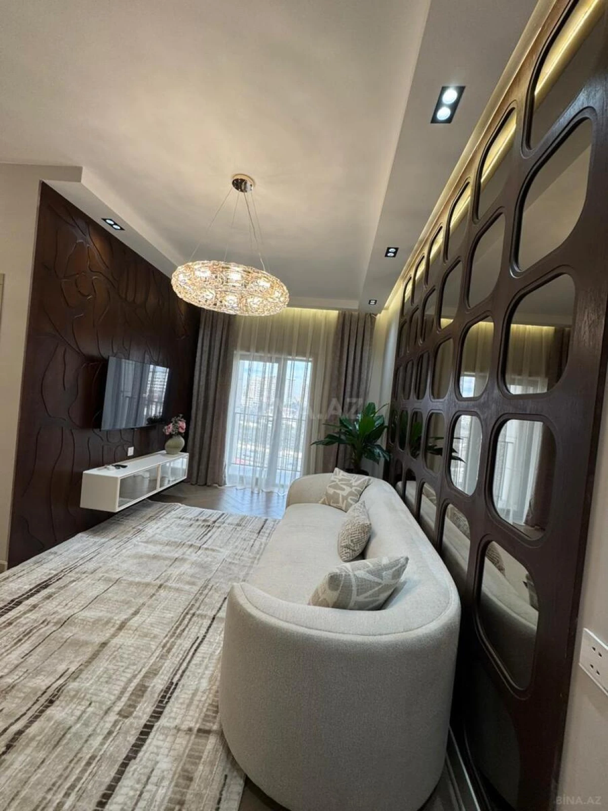 Satılır 2 otaqlı mənzil 68 m²