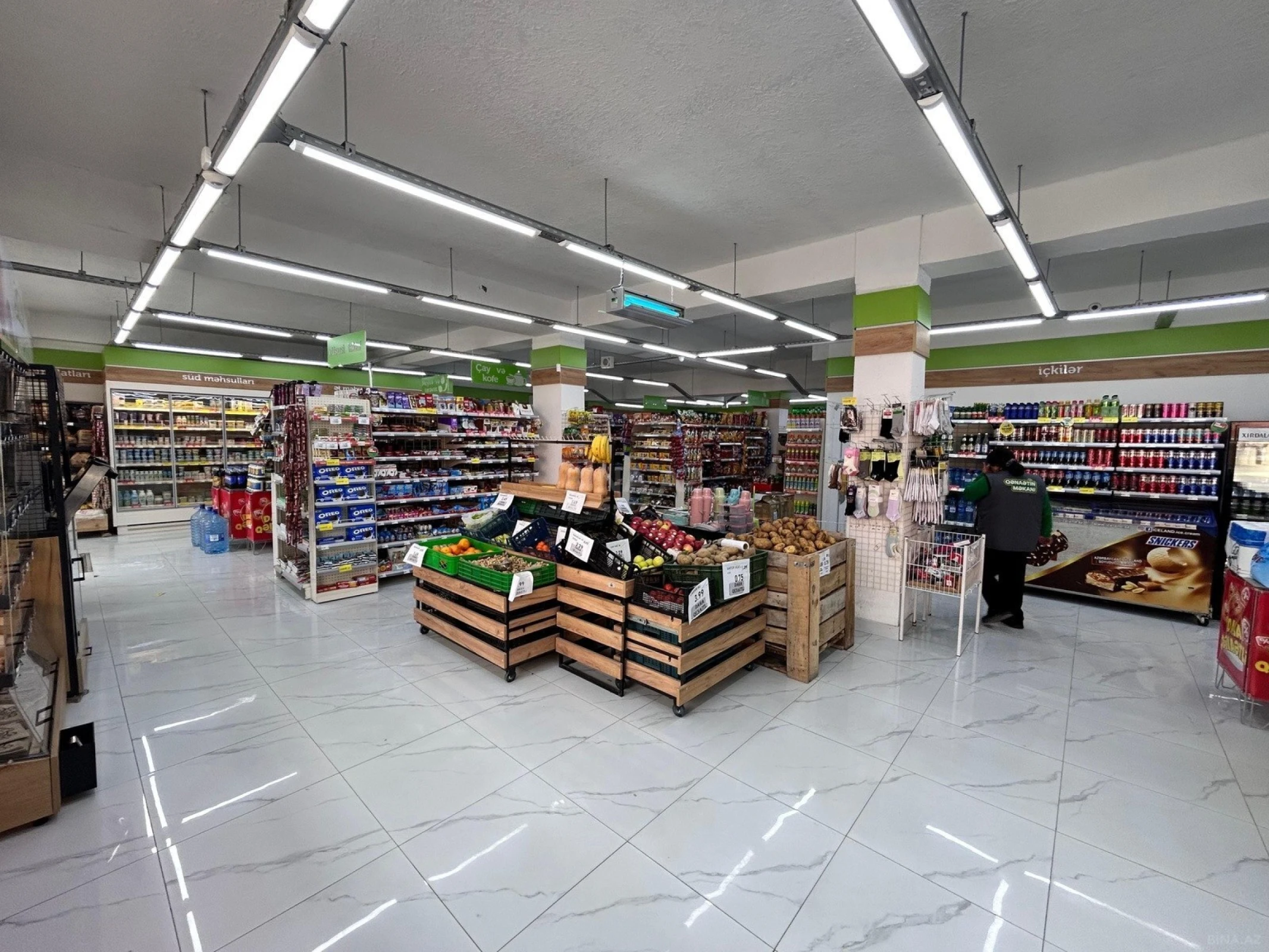 Satılır obyekt 430 m²