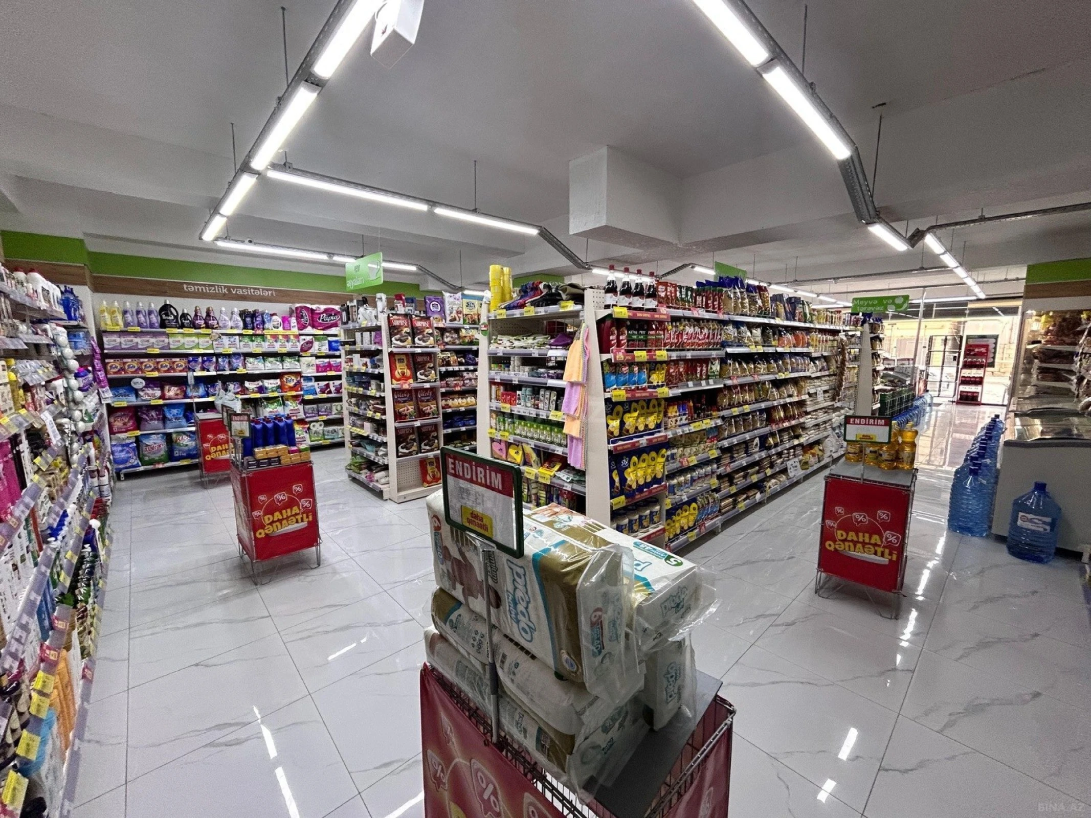 Satılır obyekt 430 m²