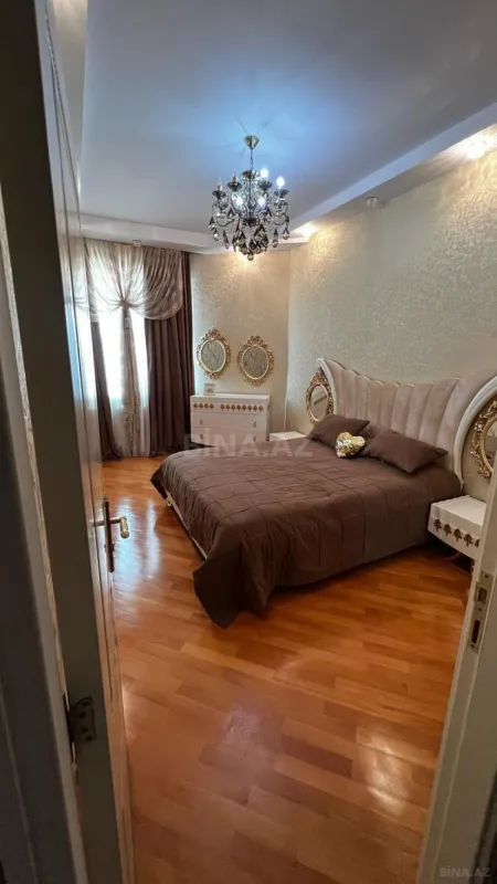 Kirayə verilir 3 otaqlı mənzil 110 m²