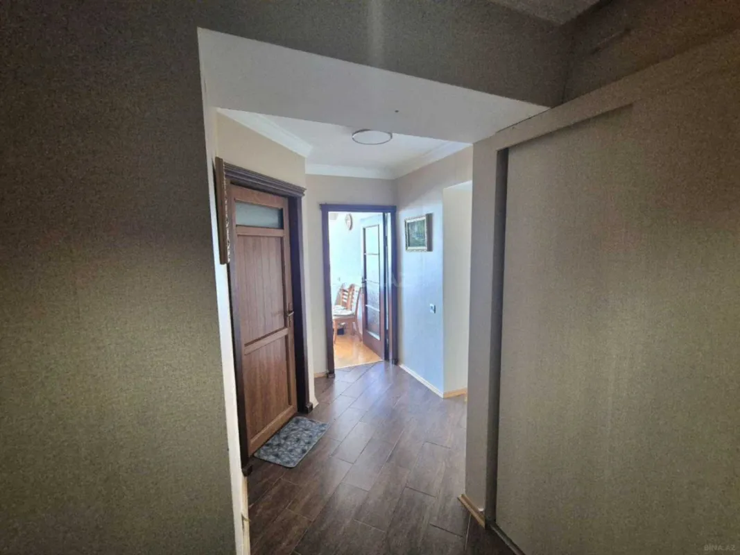 Satılır 2 otaqlı mənzil 65 m²